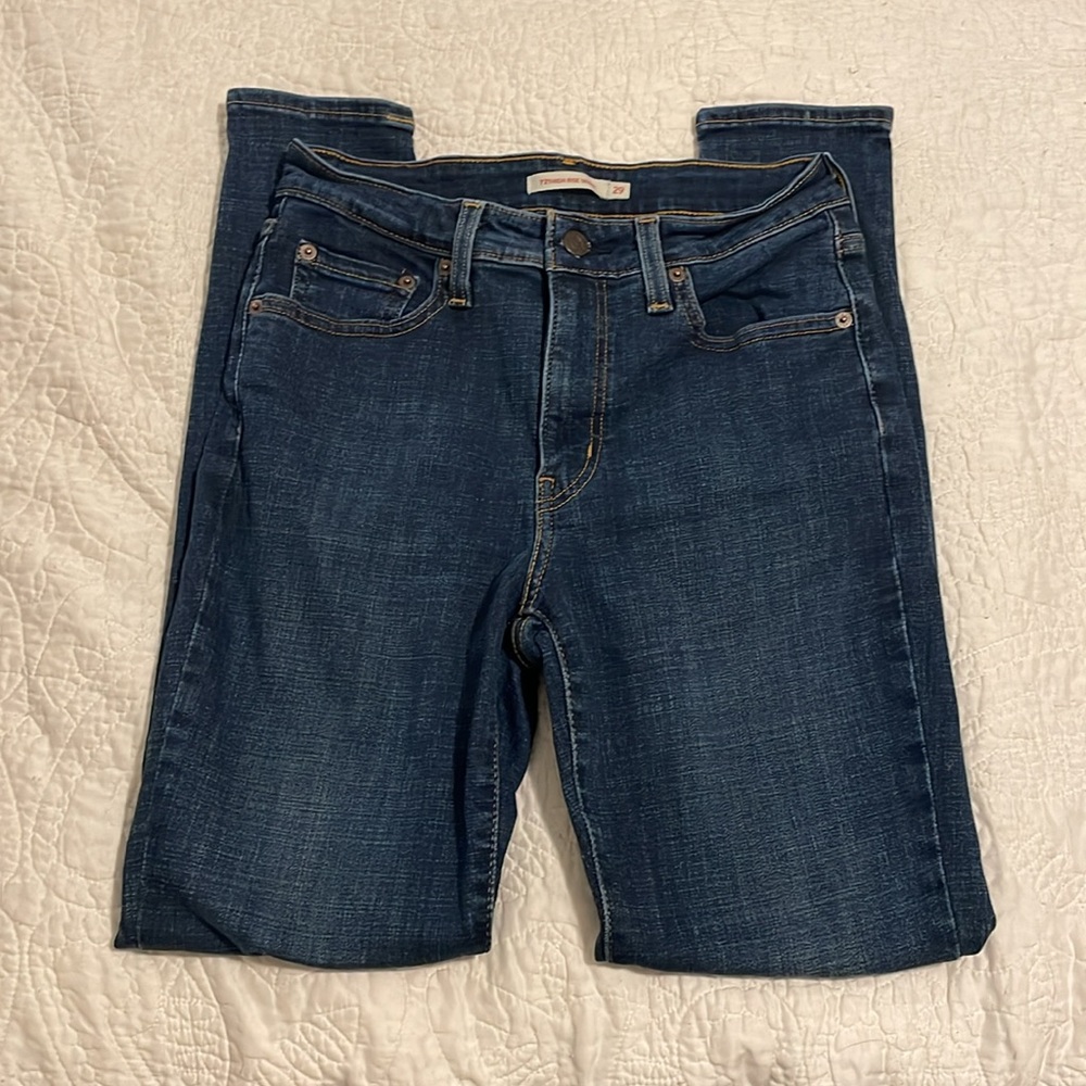 Women’s Dark Wash Levi’s 721 High Rise Skinny Jeans